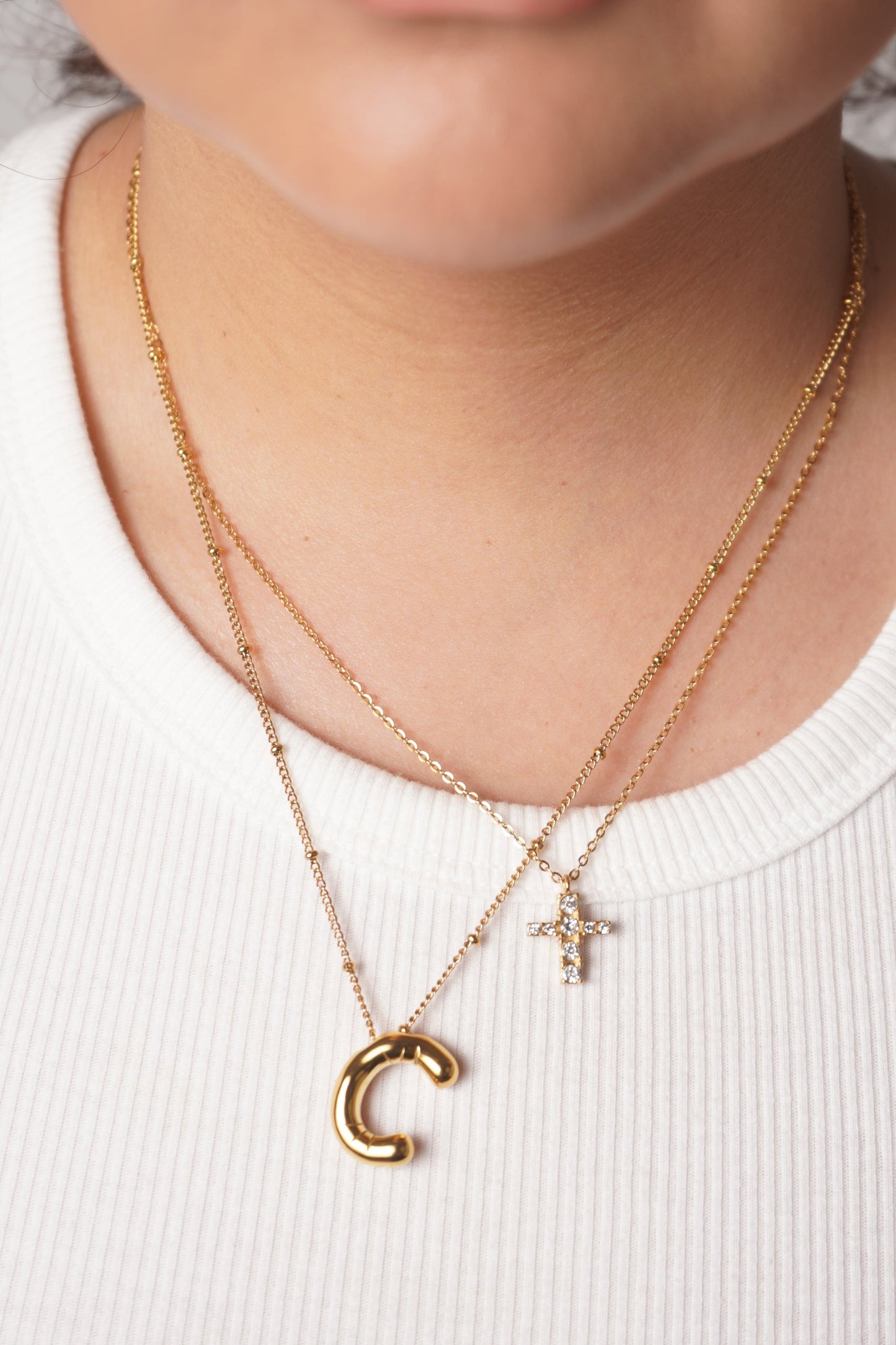Dainty cross Necklace