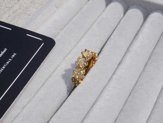 Floral ring