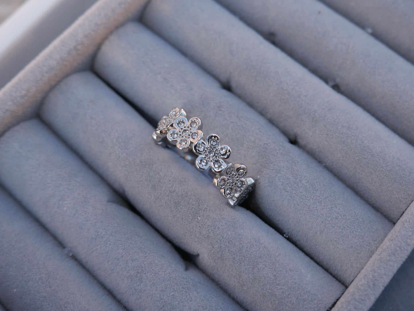 Floral ring